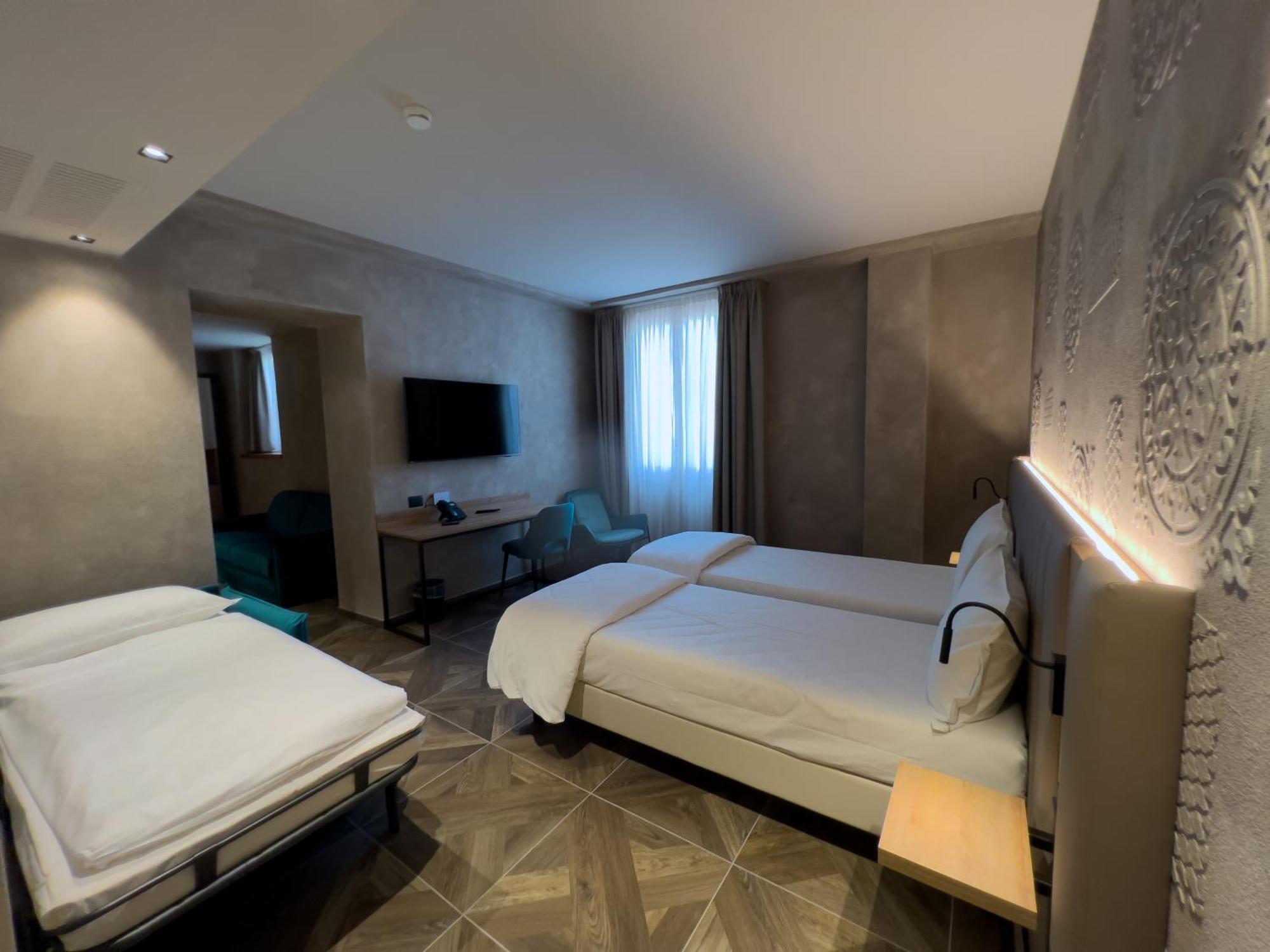 Parc Hotel San Pietro Spiazzi Di Caprino 外观 照片