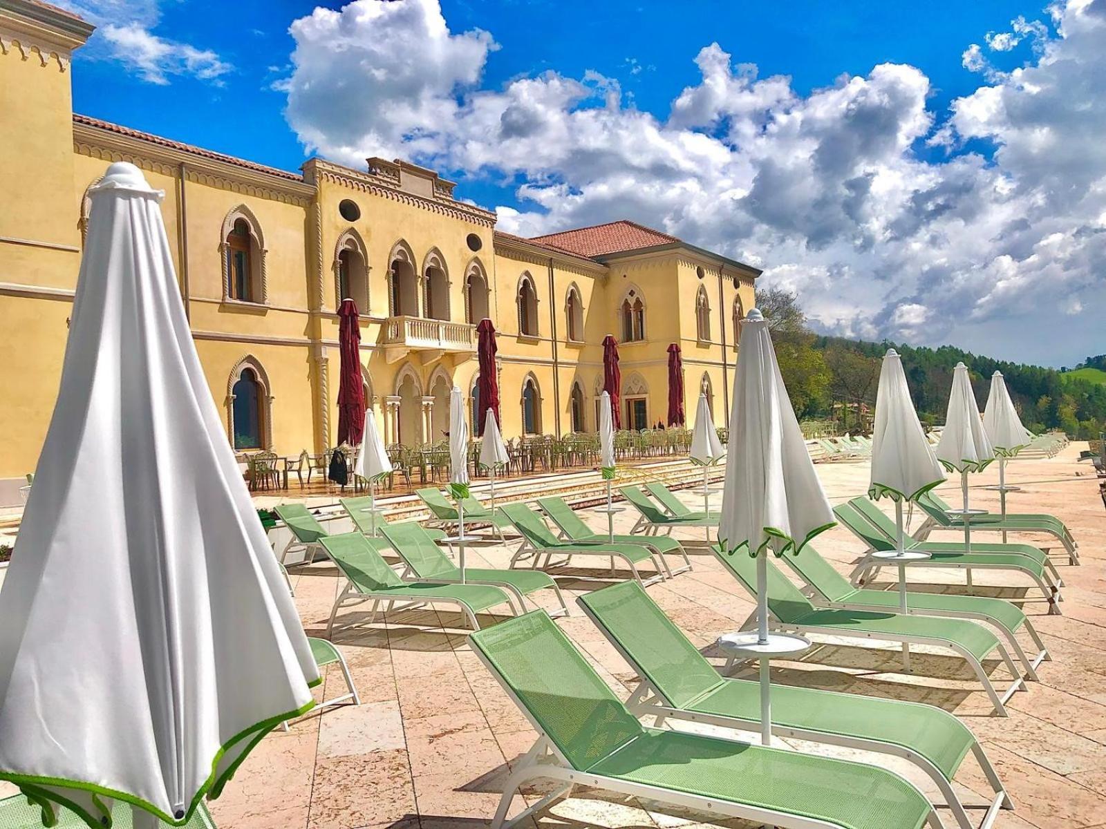Parc Hotel San Pietro Spiazzi Di Caprino 外观 照片