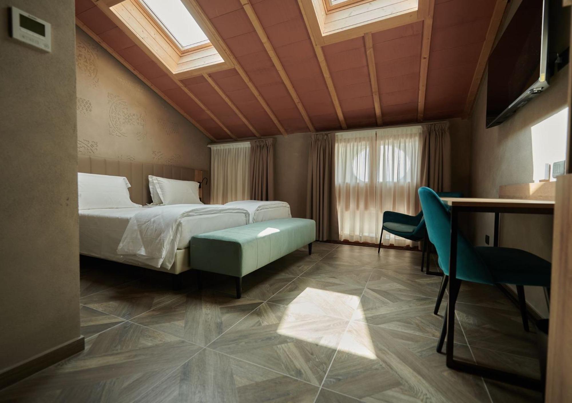 Parc Hotel San Pietro Spiazzi Di Caprino 外观 照片